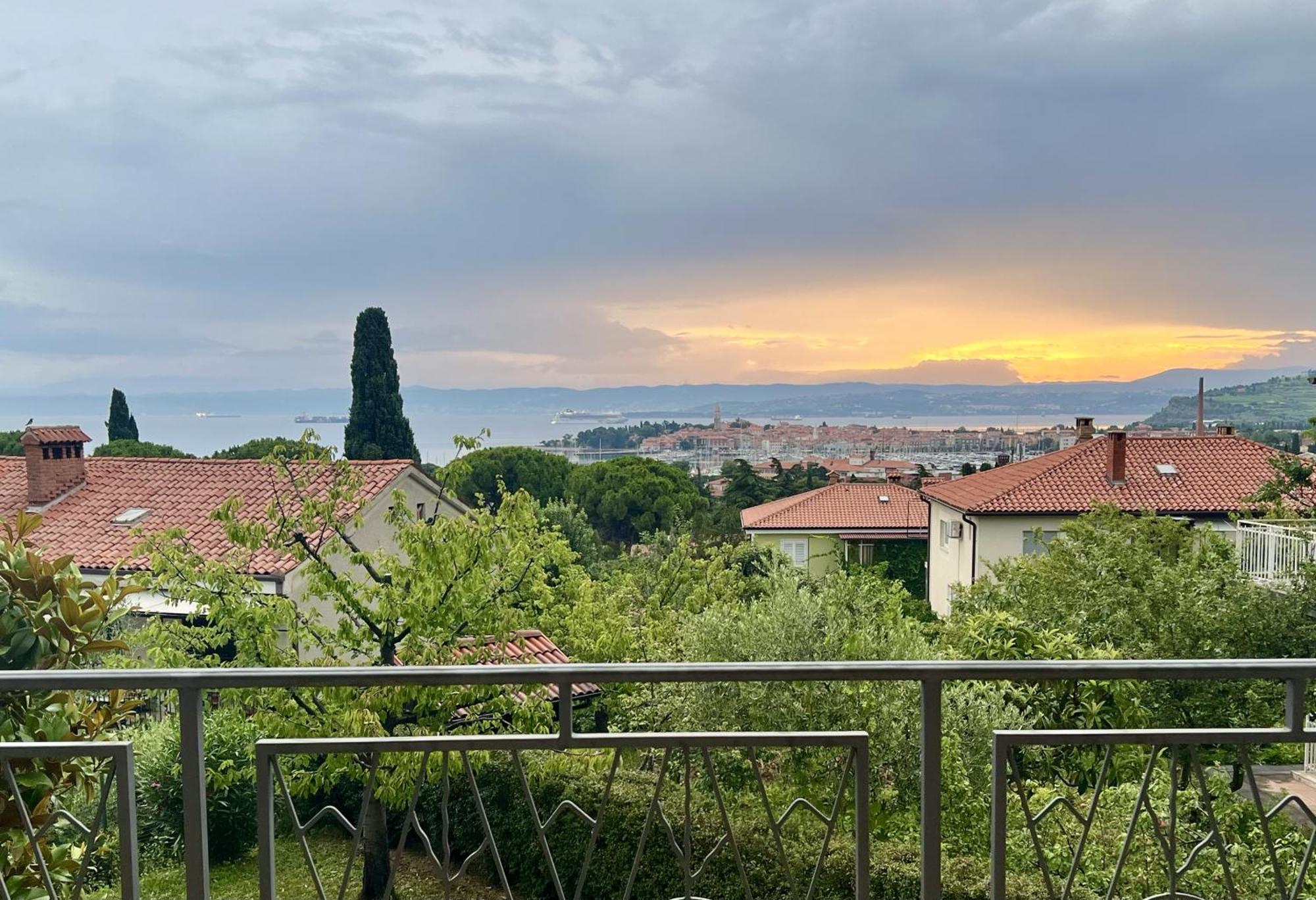 Magnolia Apartments Izola Exteriér fotografie